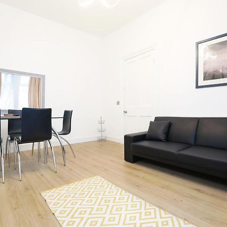 Stunning modern 3 bedroom apartment Edinburgh Buitenkant foto