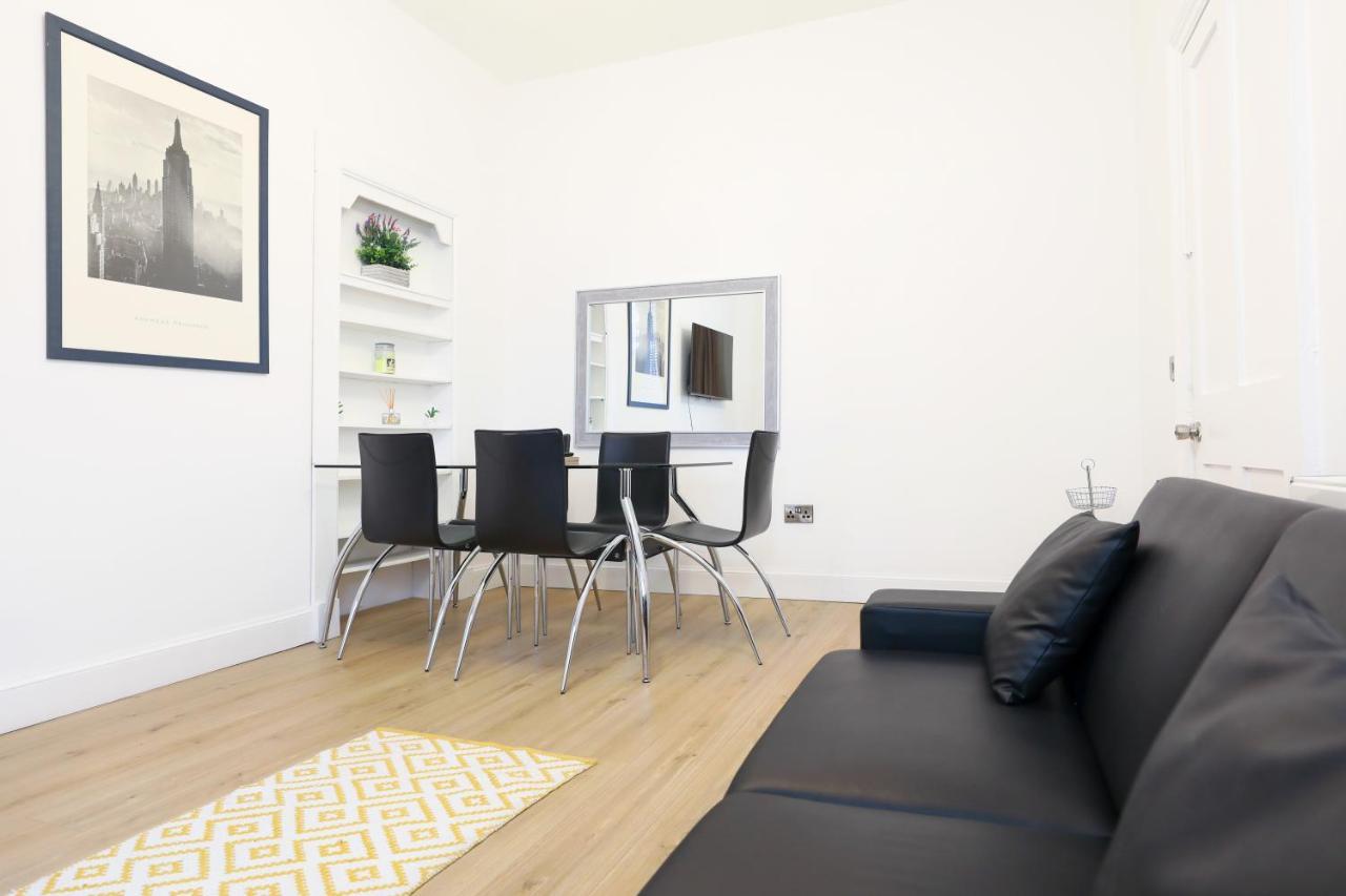 Stunning modern 3 bedroom apartment Edinburgh Buitenkant foto