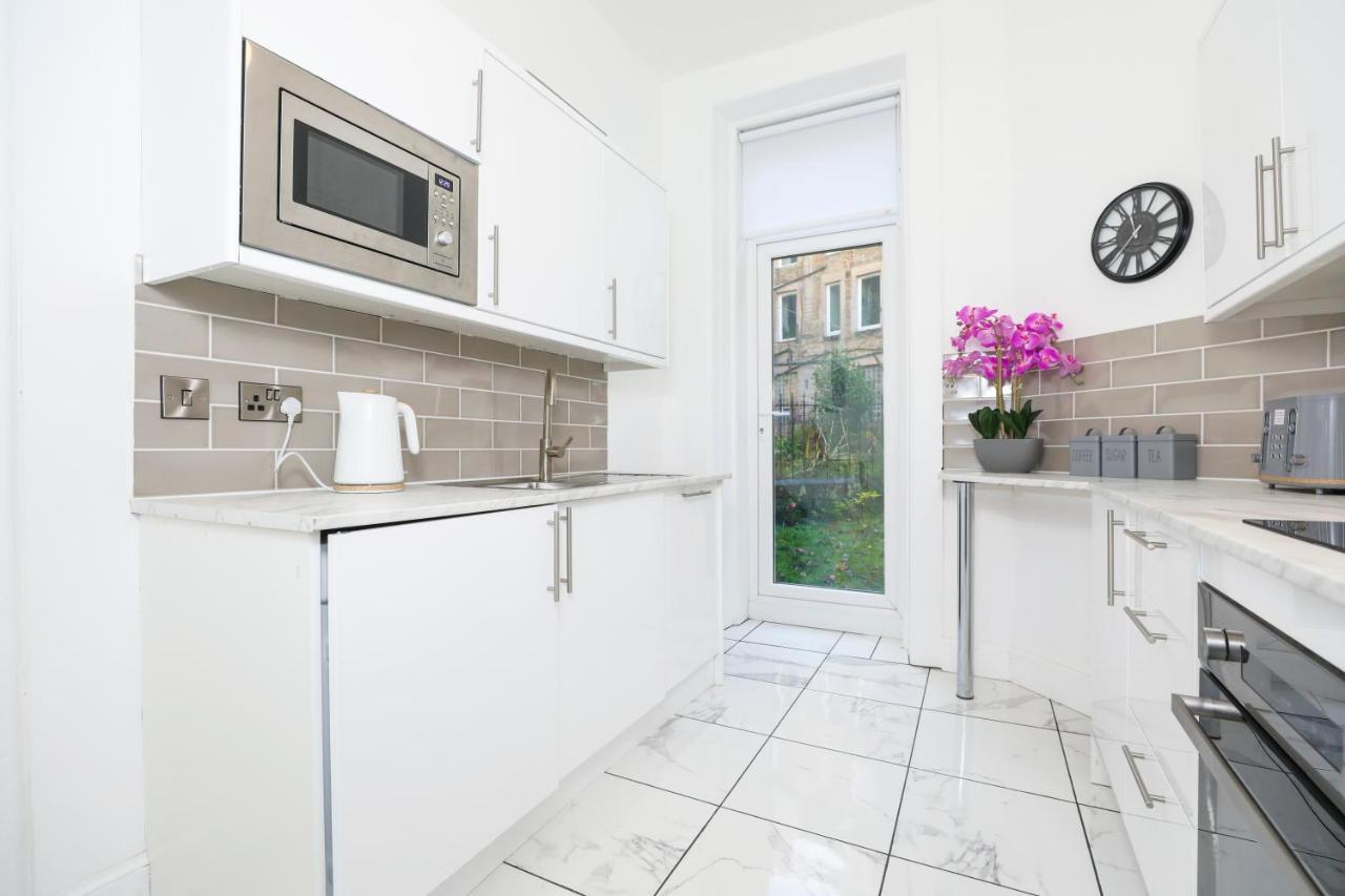 Stunning modern 3 bedroom apartment Edinburgh Buitenkant foto