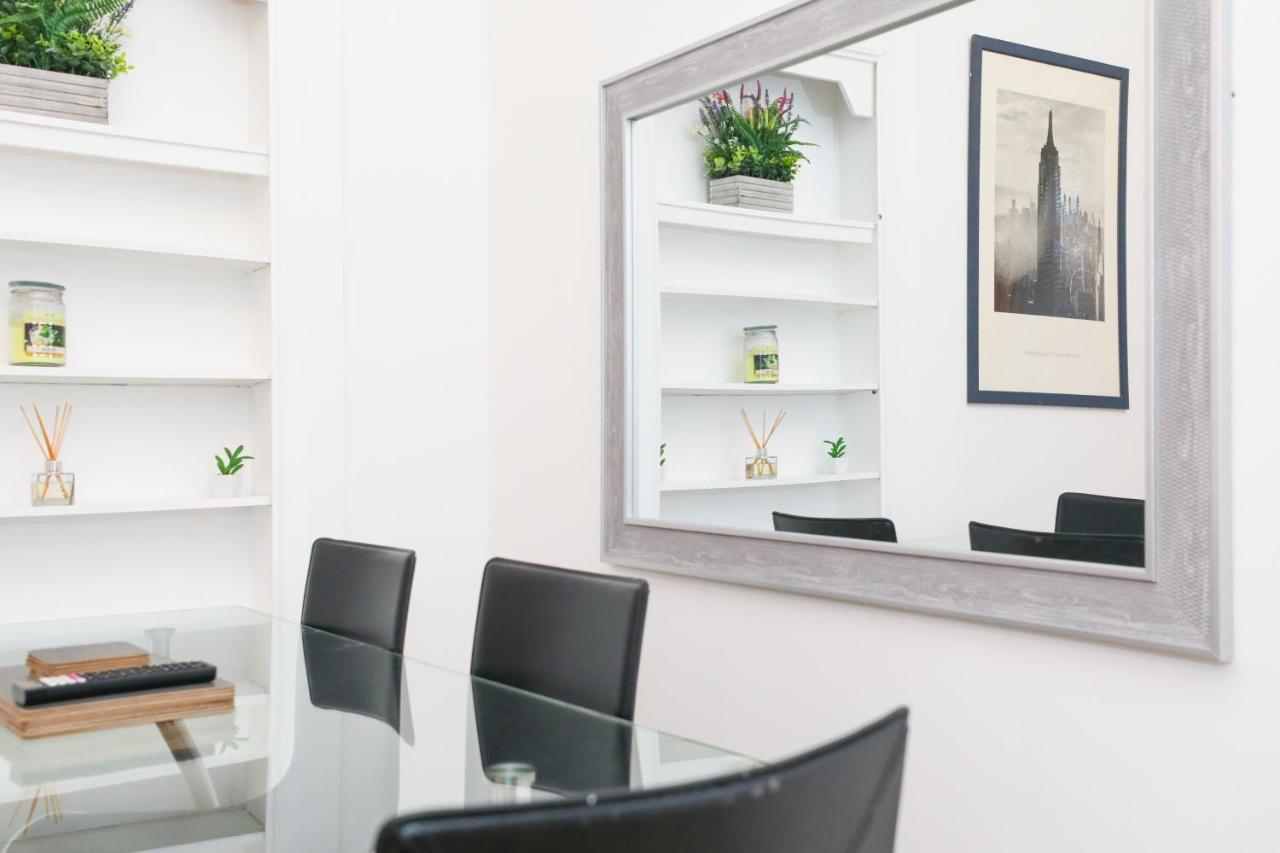 Stunning modern 3 bedroom apartment Edinburgh Buitenkant foto